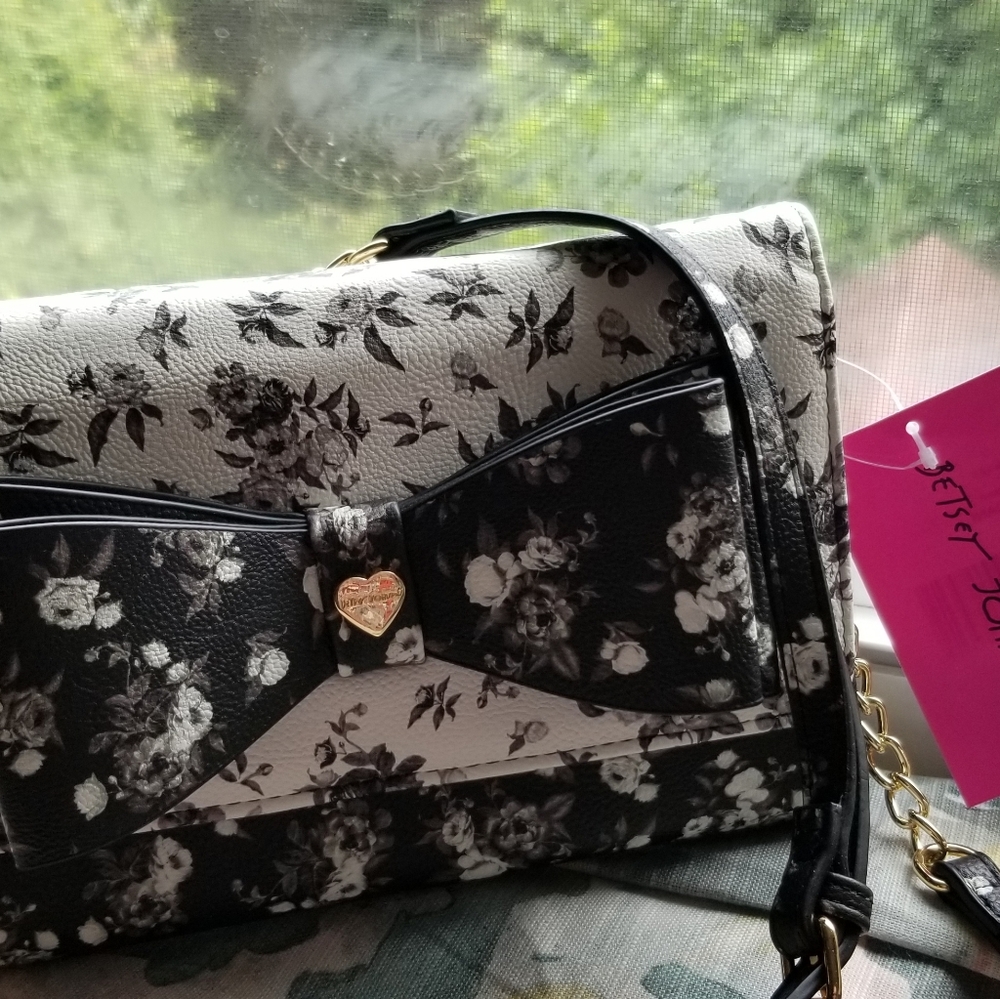 Betsy Johnson wallet style handbag. NWT